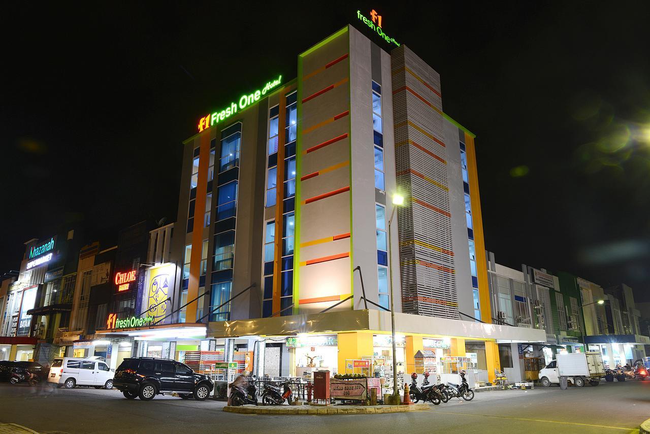 Fresh One Hotel Batam Exterior foto